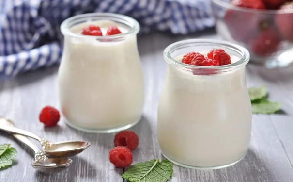 1608635604322642.jpg 進口酸奶報關流程及其單證資料,請查收