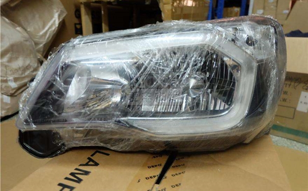 車(chē)燈等汽車(chē)配件進(jìn)口報(bào)關(guān)申報(bào)條件 車(chē)燈進(jìn)口報(bào)關(guān).jpg